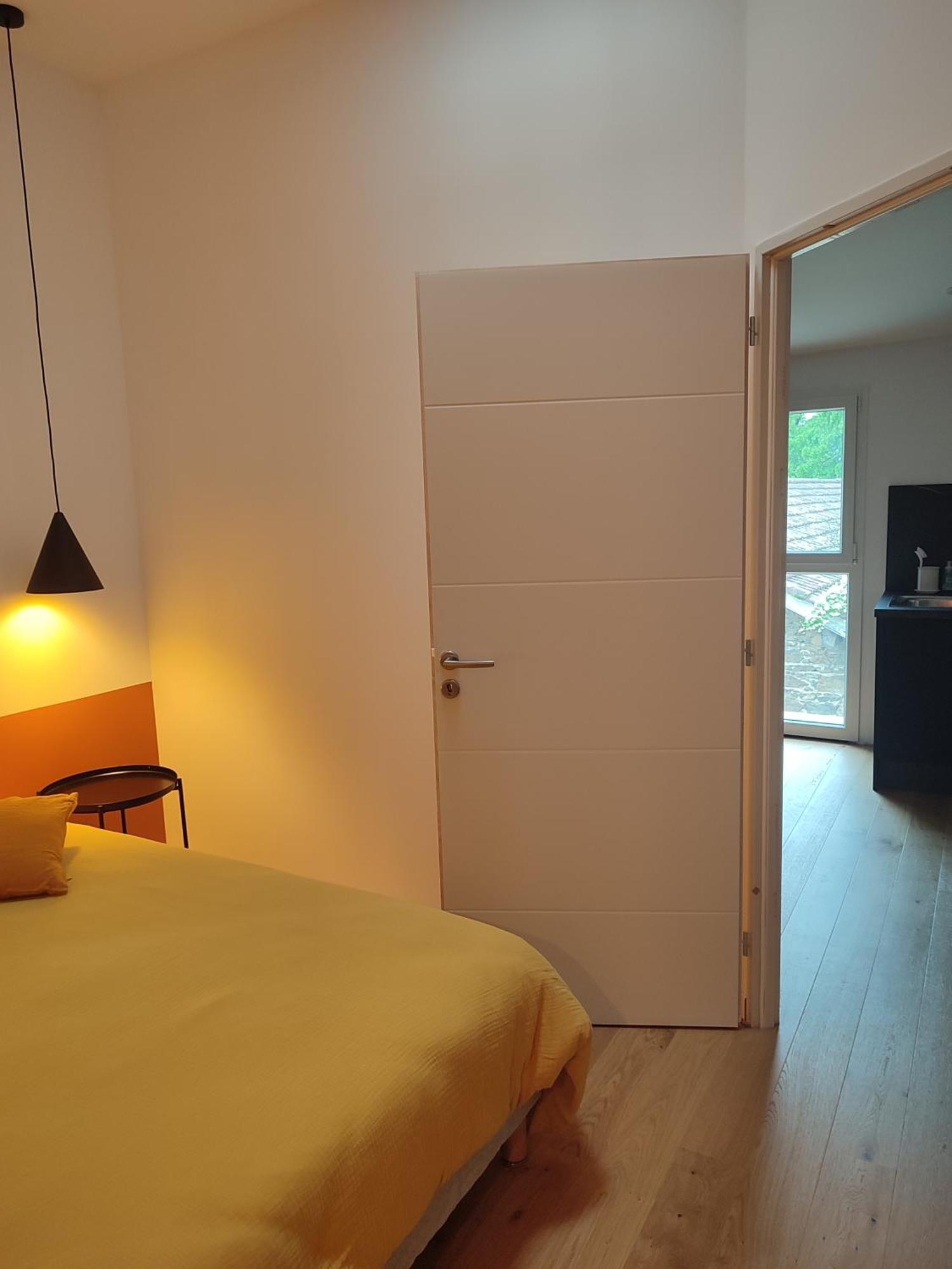 Apartamento Le Petit 1881 Ampuis Exterior foto
